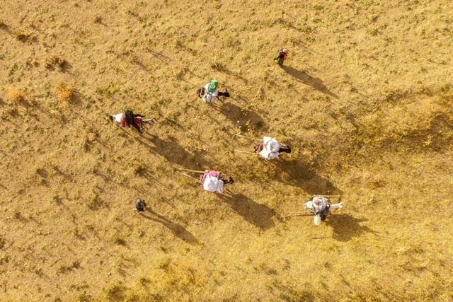 Göçerlerin çileli yolculuğu 'drone'la görüntülendi 12