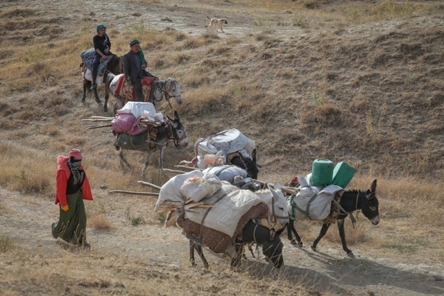 Göçerlerin çileli yolculuğu 'drone'la görüntülendi 22