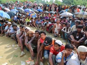 Bangladeş'e sığınan Arakanlı Müslümanların sayısı 480 bine ulaştı