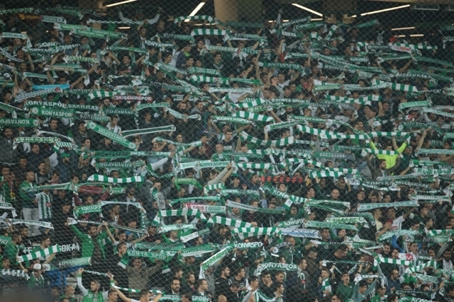 KONYASPOR SALZBURG'A 2-0 YENİLDİ 12