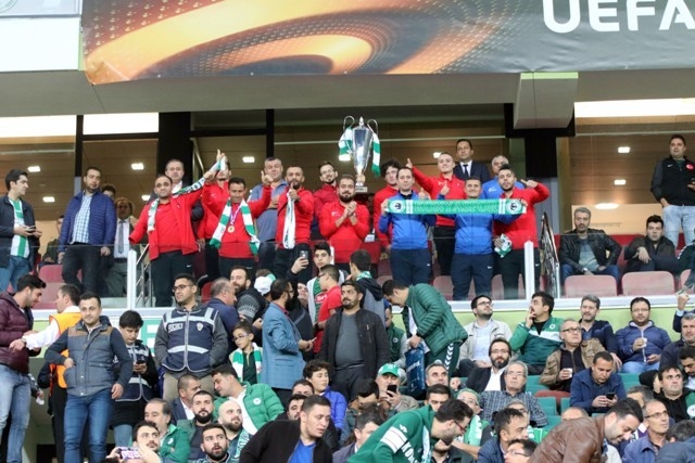 KONYASPOR SALZBURG'A 2-0 YENİLDİ 14