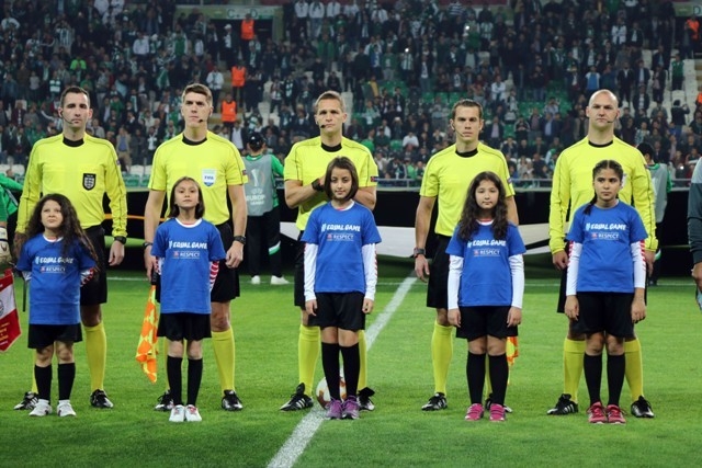 KONYASPOR SALZBURG'A 2-0 YENİLDİ 17