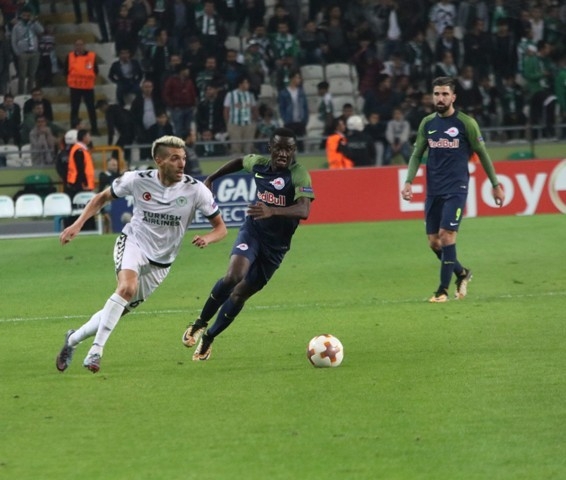 KONYASPOR SALZBURG'A 2-0 YENİLDİ 32