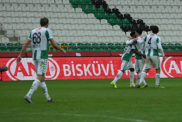 MEHMET ÖZDİLEK'Lİ KONYASPOR İLK MAÇINDA GALİP 21