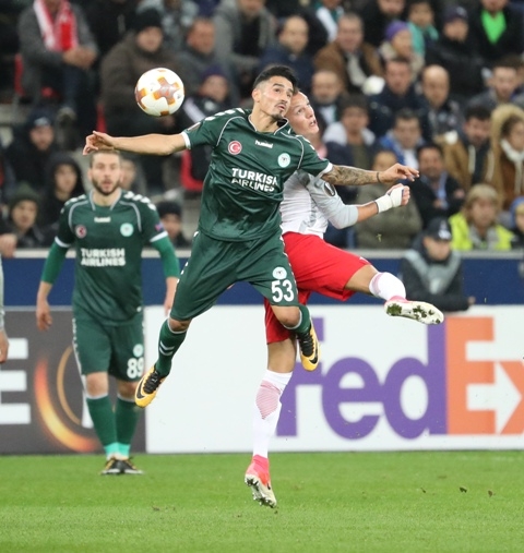 Salzburg:0 - Konyaspor:0 21