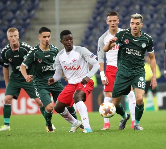 Salzburg:0 - Konyaspor:0 24
