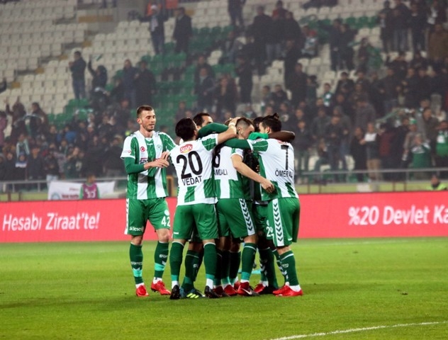 ATİKER KONYASPOR-TRABZONSPOR 14
