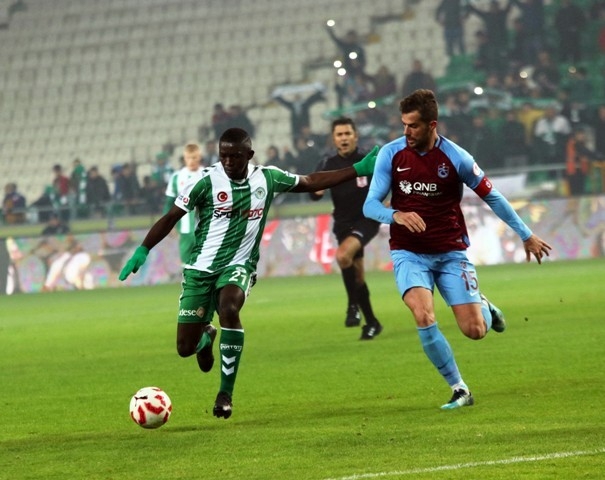 ATİKER KONYASPOR-TRABZONSPOR 18