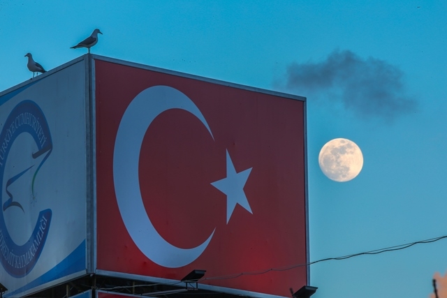 Süper Mavi Ay’ı dünya izledi 93