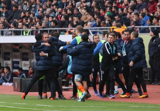 A. KONYASPOR:1-M. BAŞAKŞEHİR:1 23