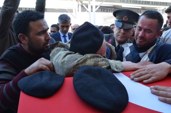 ŞEHİT ER NURULLAH SEÇEN'E SON GÖREV 31
