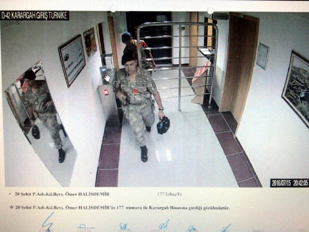 Şehit Halisdemir'in son anları güvenlik kameralarında 1
