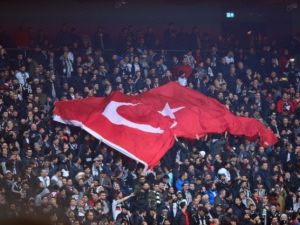 Beşiktaş Fenerbahçe derbisinden kareler