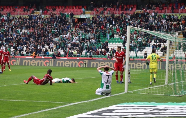 KONYASPOR-SİVASSPOR: 5-0 37