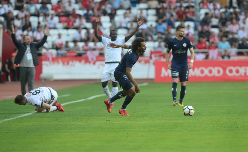 ANTALYASPOR:0- ATİKER KONYASPOR:0 40