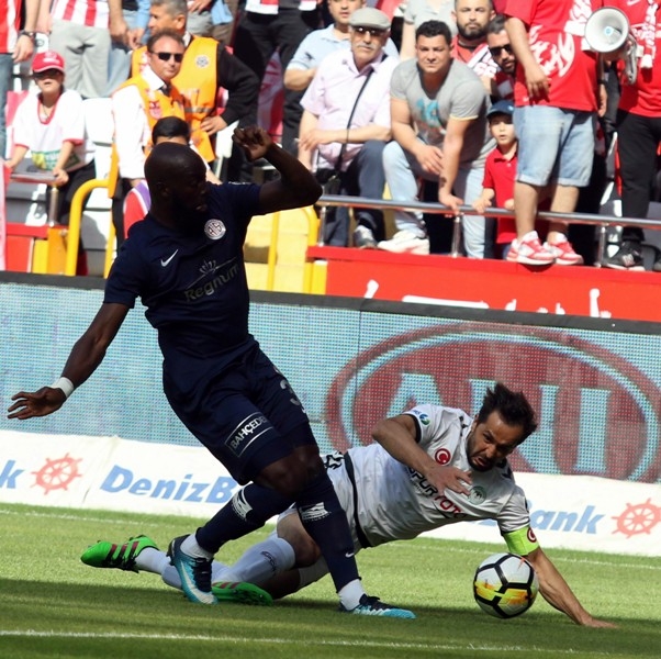 ANTALYASPOR:0- ATİKER KONYASPOR:0 47