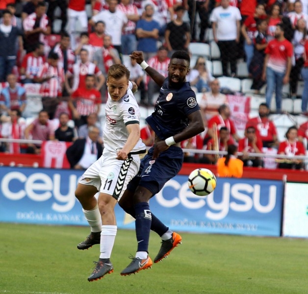 ANTALYASPOR:0- ATİKER KONYASPOR:0 49