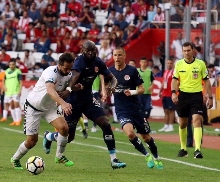 ANTALYASPOR:0- ATİKER KONYASPOR:0 58