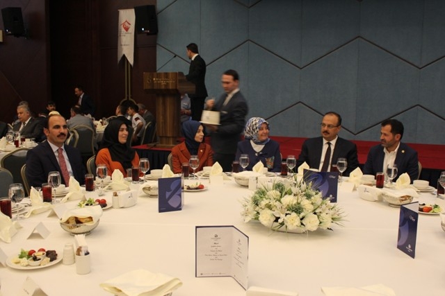 Şehit aileleri ve gaziler iftarda buluştu 11