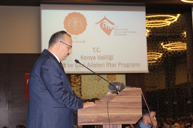 Şehit aileleri ve gaziler iftarda buluştu