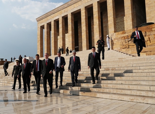 Türkiye için tarihi gün 151