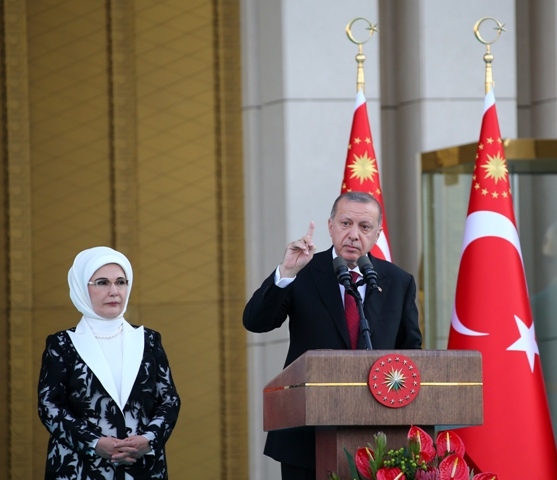 Türkiye için tarihi gün 176