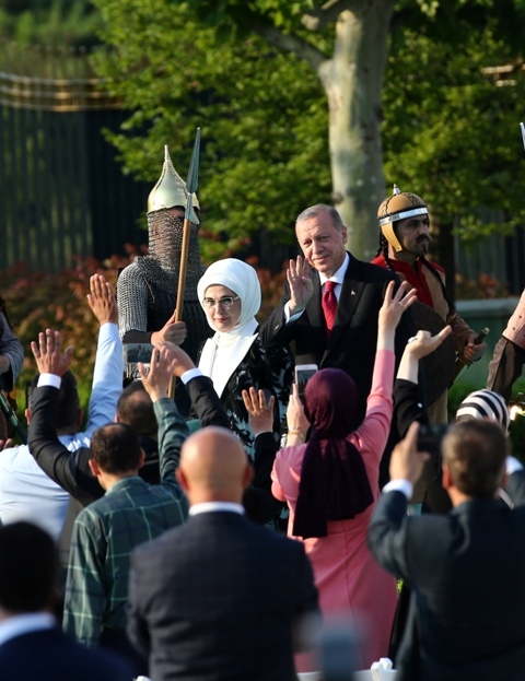 Türkiye için tarihi gün 204