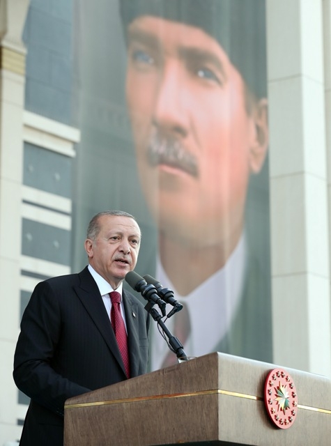 Türkiye için tarihi gün 214