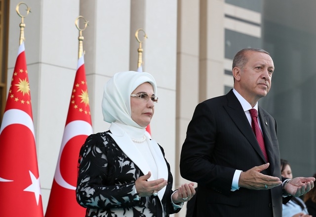 Türkiye için tarihi gün 216