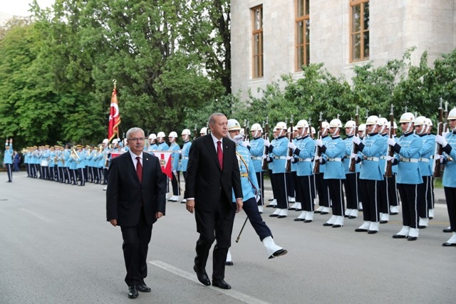Türkiye için tarihi gün 226