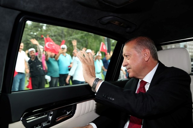 Türkiye için tarihi gün 229