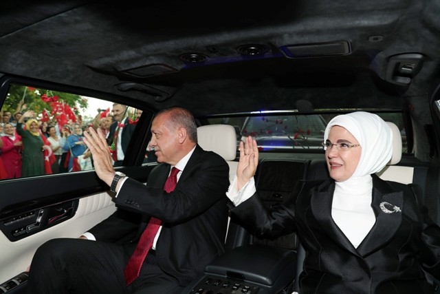 Türkiye için tarihi gün 230