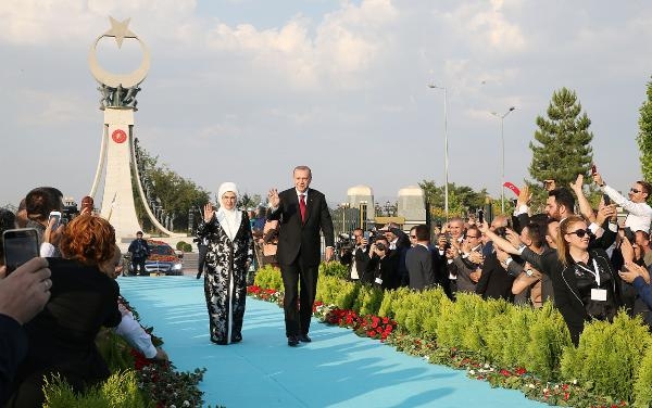 Türkiye için tarihi gün 279
