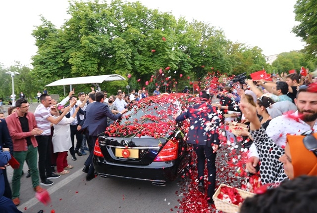Türkiye için tarihi gün 33