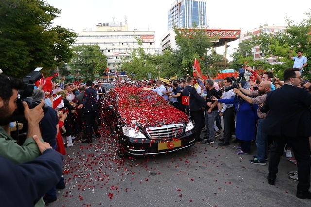Türkiye için tarihi gün 36