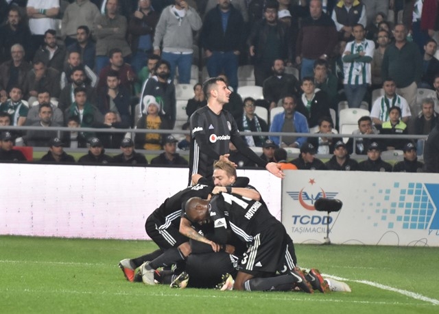 Atiker Konyaspor - Beşiktaş: 2-2 25