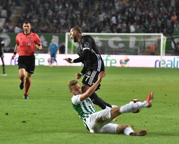 Atiker Konyaspor - Beşiktaş: 2-2 29