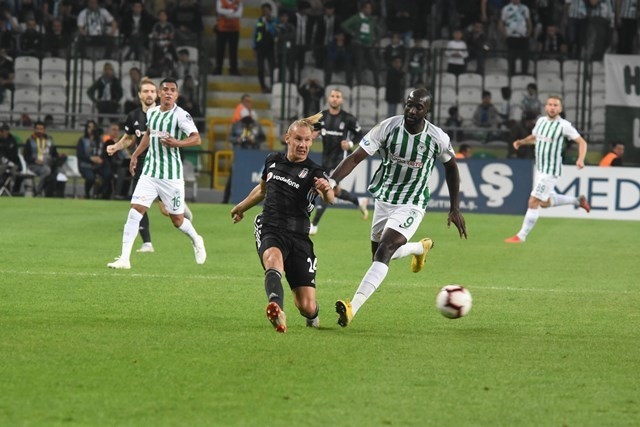 Atiker Konyaspor - Beşiktaş: 2-2 59