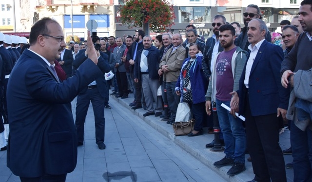 Vali Canbolat, Konya'dan gözyaşlarıyla uğurlandı