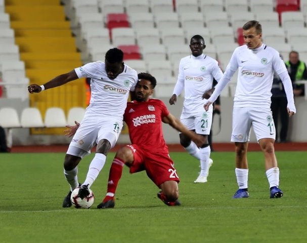 Demir Grup Sivasspor- Atiker Konyaspor: 0-0 10