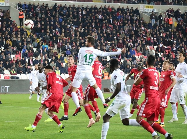 Demir Grup Sivasspor- Atiker Konyaspor: 0-0 22