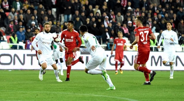 Demir Grup Sivasspor- Atiker Konyaspor: 0-0 26