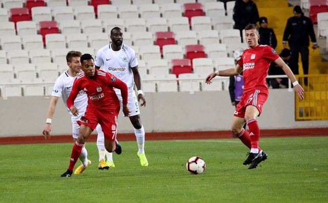 Demir Grup Sivasspor- Atiker Konyaspor: 0-0 29