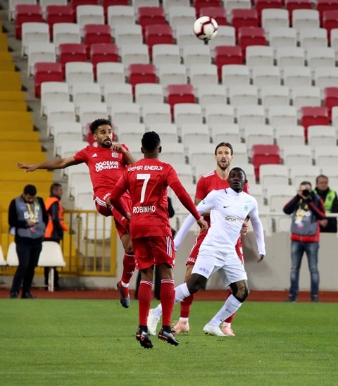 Demir Grup Sivasspor- Atiker Konyaspor: 0-0 39