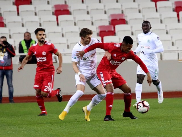 Demir Grup Sivasspor- Atiker Konyaspor: 0-0 41