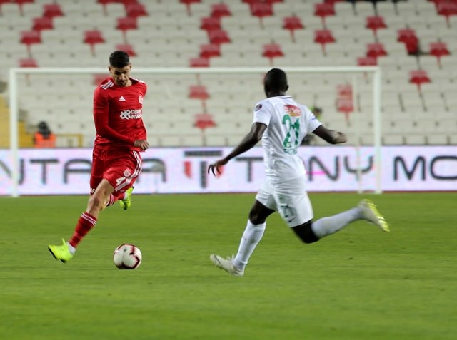 Demir Grup Sivasspor- Atiker Konyaspor: 0-0 9