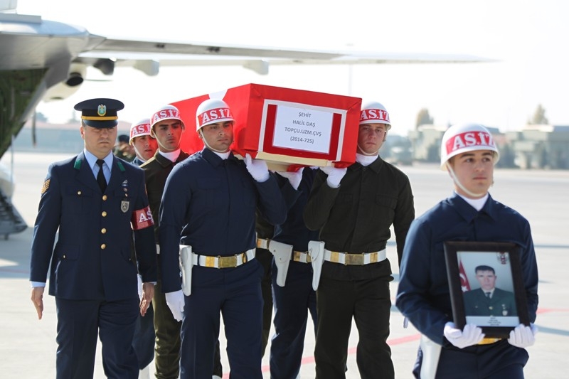Şehit Uzman Çavuş Halil Daş'a son görev 10