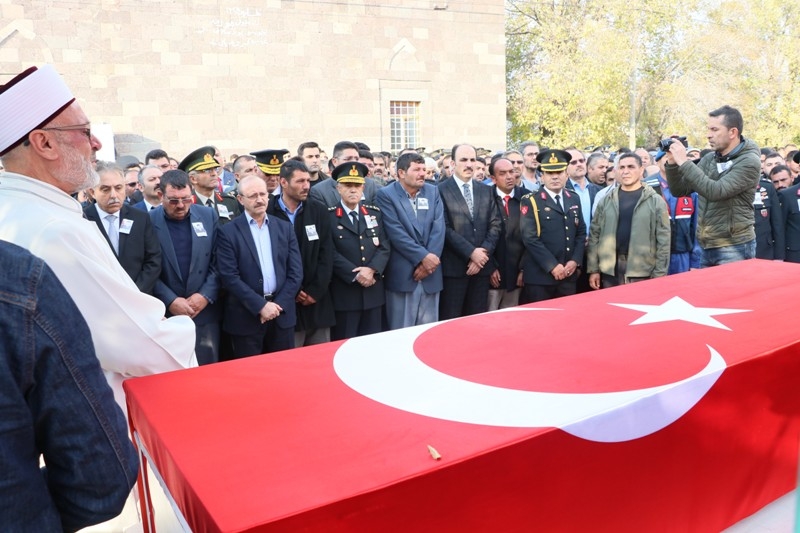 Şehit Uzman Çavuş Halil Daş'a son görev 22