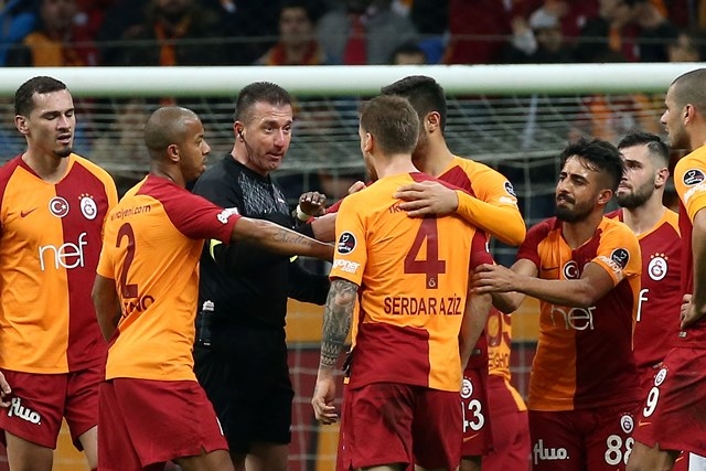 Galatasaray: 1 - Atiker Konyaspor: 1 10