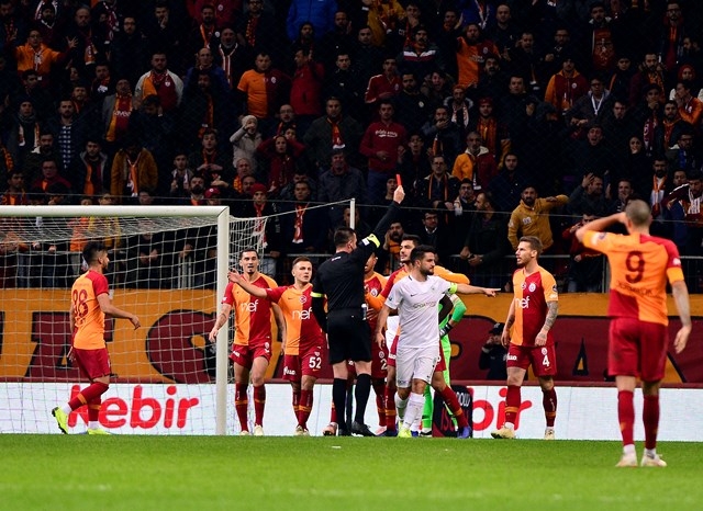 Galatasaray: 1 - Atiker Konyaspor: 1 56